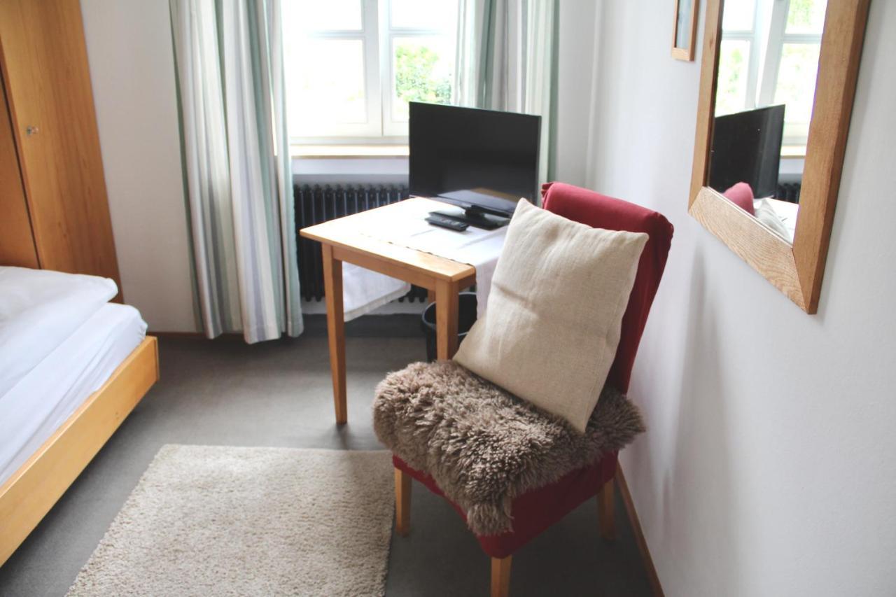 Schildwirtschaft Zum Rothen Ochsen Hotell Laupheim Eksteriør bilde