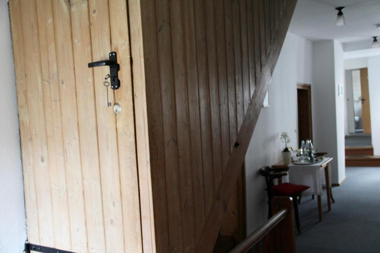 Schildwirtschaft Zum Rothen Ochsen Hotell Laupheim Eksteriør bilde